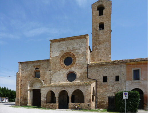 Storia e Fede tra i due versanti del Gran Sasso